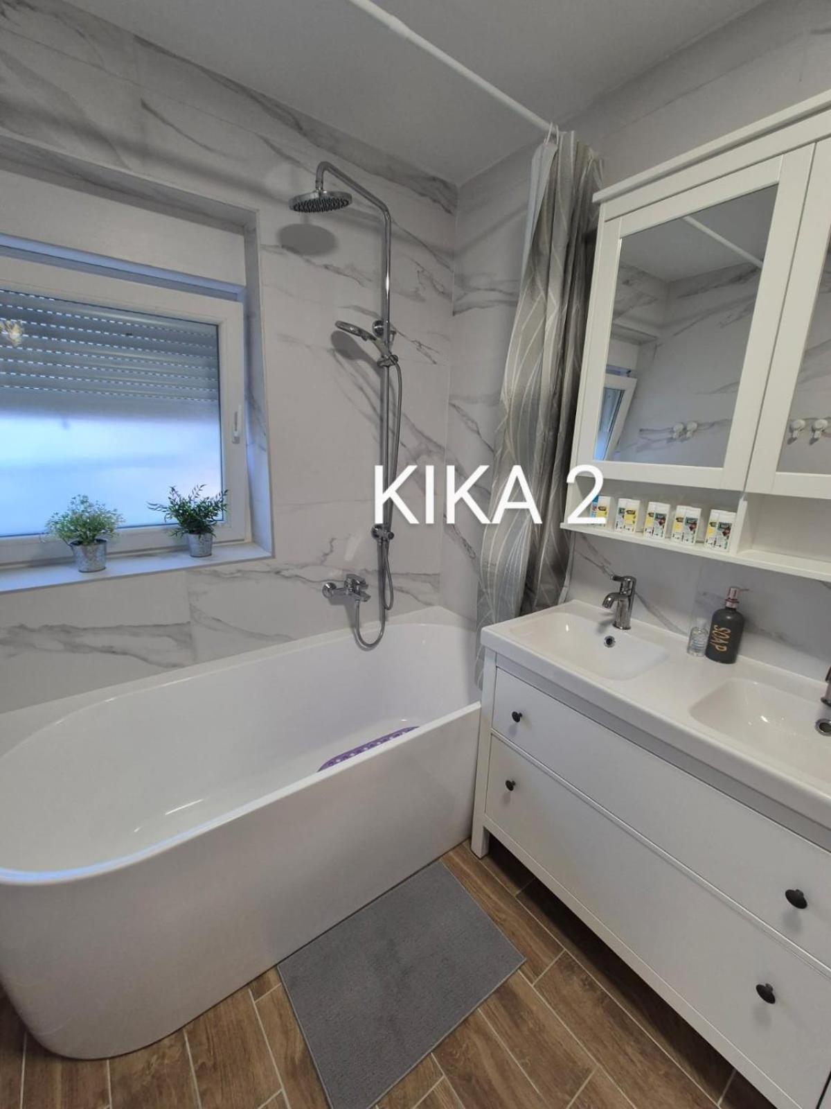Kika Apartmani-Free Parking- 7 Km Od Centra Zagreb Exterior photo