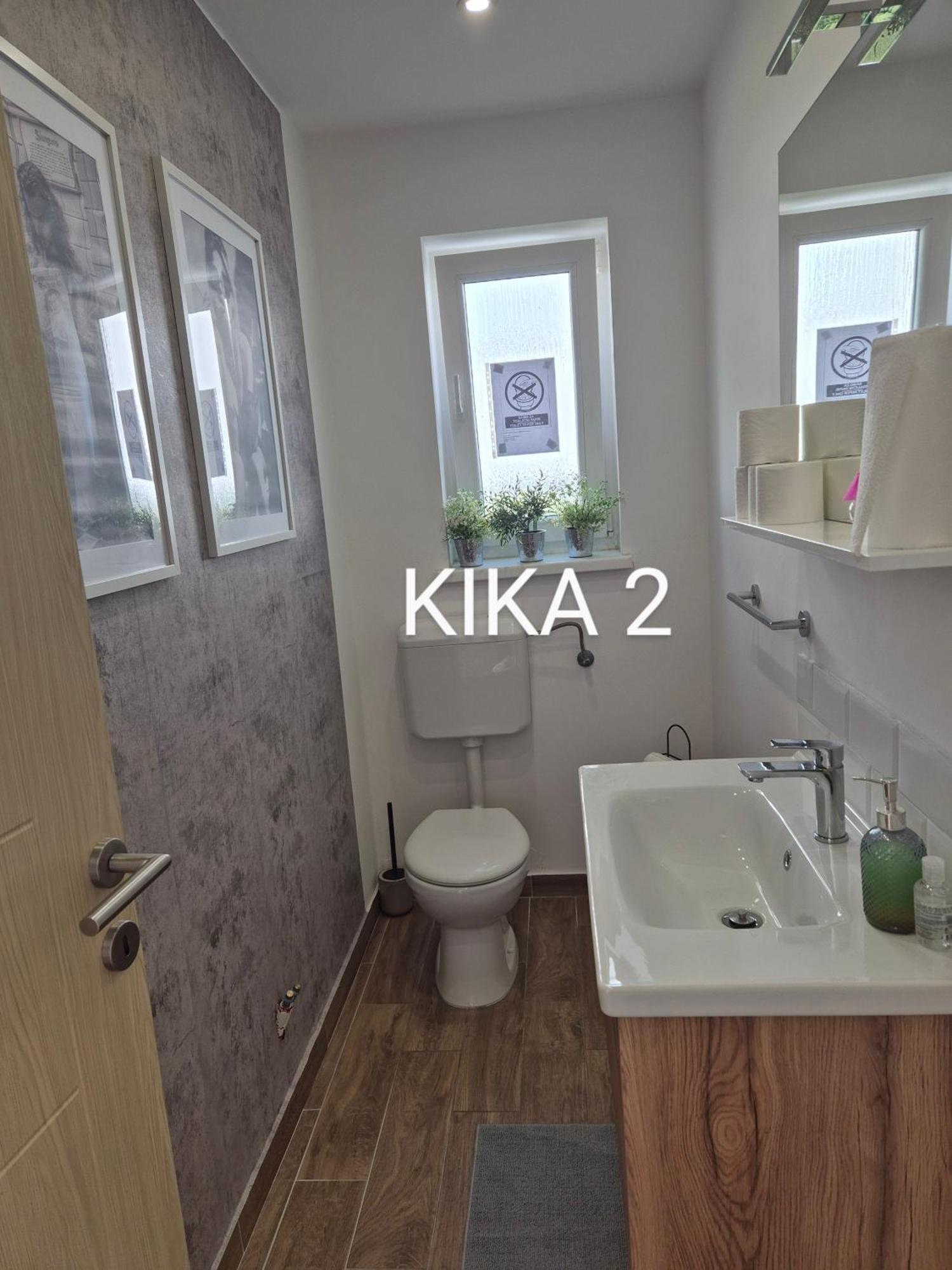 Kika Apartmani-Free Parking- 7 Km Od Centra Zagreb Exterior photo